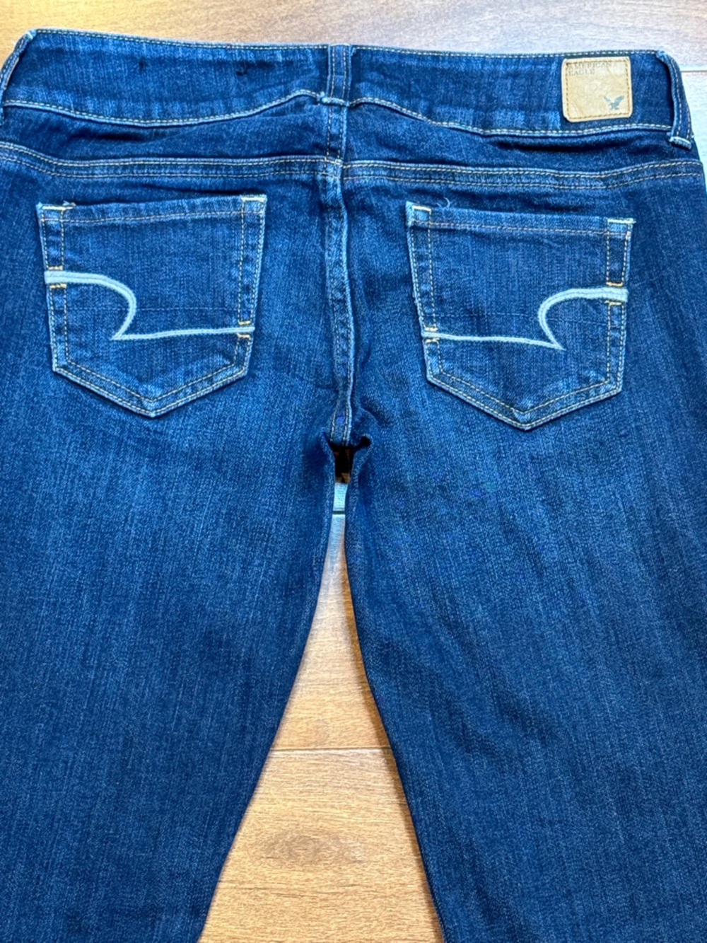 AMERICAN EAGLE Artist Women's Dark Blue Flare Jeans - Picture 5 of 7